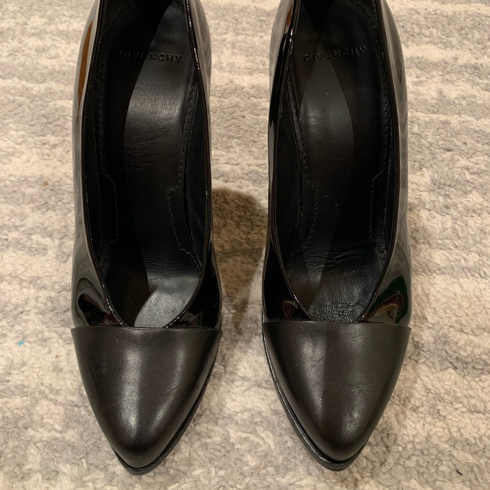 Givenchy leather/patent heels - Picture 2 of 9